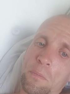 19Schumacher85 40 éves férfi, Budapest