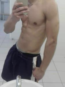 Àdám 31 éves férfi, Zala megye