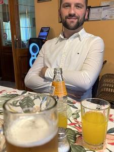 Ádám 35 éves férfi, Pest megye