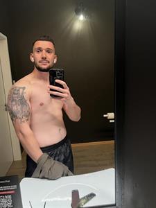 Ádám 27 éves férfi, Tolna megye