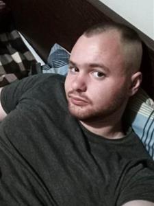 Ádám25 24 éves férfi, Veszprém megye