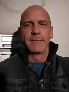 Ádi 43 éves férfi, Veszprém megye