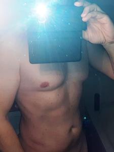 aghro 54 éves férfi, Budapest