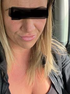 Agicica 42 éves nő, Budapest