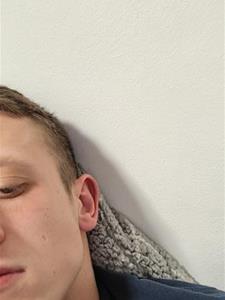 Akiko 26 éves férfi, Vas megye