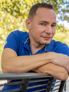 Akos 51 éves férfi, Pest megye