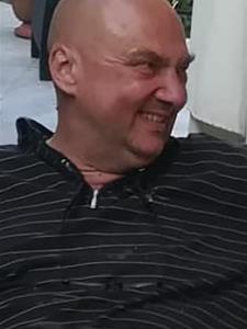 Albin 64 éves férfi, Budapest