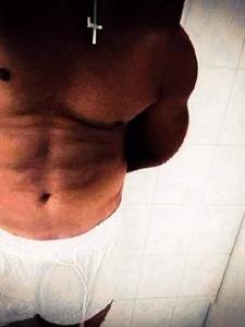 Amir 45 éves férfi, Budapest