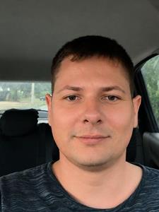 András 30 éves férfi, Budapest