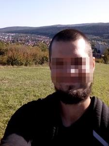 Andris 34 éves férfi, Komárom-Esztergom megye