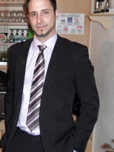Andris1980 44 éves férfi, Budapest