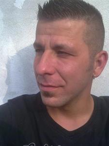 Andris42 45 éves férfi, Heves megye