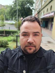 Andy 44 éves férfi, Budapest