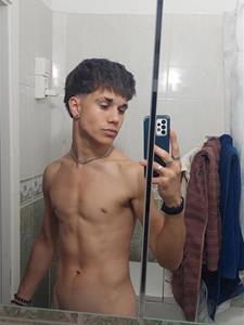 Anyugyöngye 18 éves férfi, Hajdú-Bihar megye