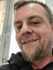 Arcsi 46 éves férfi, Košický