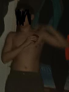 Aron19cm 21 éves férfi, Borsod-Abaúj-Zemplén megye