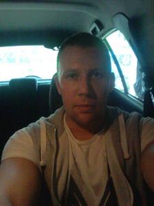 Arpi 40 éves férfi, Budapest