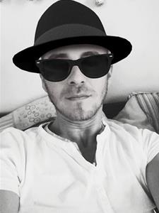 Ati 37 éves férfi, Győr-Moson-Sopron megye