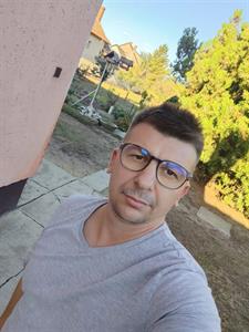 Atis 37 éves férfi, Komárom-Esztergom megye