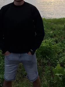 Atom 23 éves férfi, Pest megye