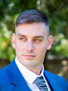 Attila 39 éves férfi, Pest megye