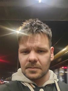 Atus 36 éves férfi, Budapest