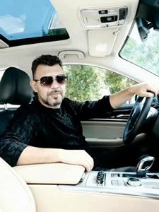 Augusztino 40 éves férfi, Jász-Nagykun-Szolnok megye