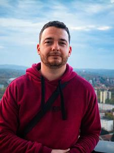 Autóskaland 30 éves férfi, Hajdú-Bihar megye