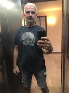 Bagi 52 éves férfi, Budapest