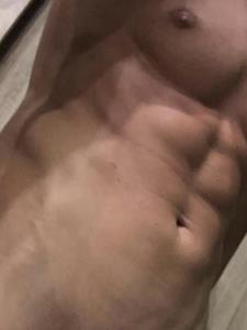 Bali 34 éves férfi, Győr-Moson-Sopron megye