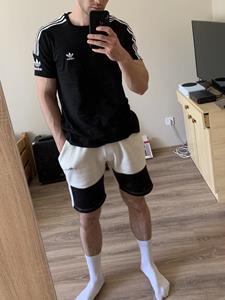 Bálint 24 éves férfi, Veszprém megye