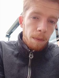 Balint22 22 éves férfi, Pest megye
