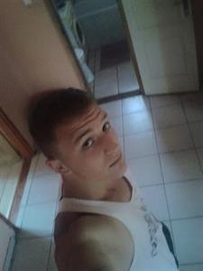 Bandi 28 éves férfi, Békés megye