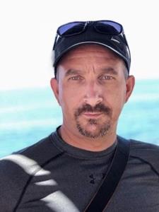 Bandita 55 éves férfi, Fejér megye