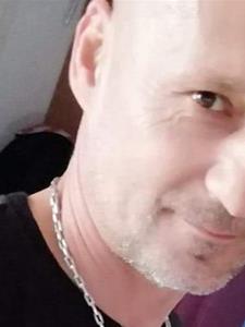 Baradlay000 55 éves férfi, Budapest