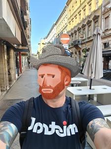 Barell 46 éves férfi, Budapest