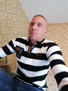 Bazsi 34 éves férfi, Nógrád megye