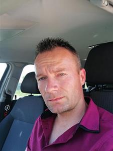 Bazsi 40 éves férfi, Veszprém megye