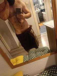 Bence 30 éves férfi, Fejér megye