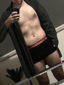 Bence 28 éves férfi, Budapest