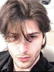 Benceee 18 éves férfi, Heves megye