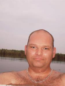 Berci 50 éves férfi, Pest megye