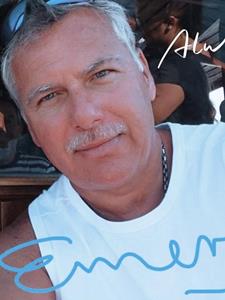 Blues 66 éves férfi, Pest megye