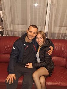 Bogi 26 és 28 éves nő, Vas megye