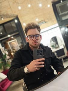 Bökös 24 éves férfi, Budapest