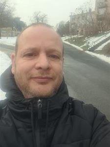 Bugocsiga 49 éves férfi, Komárom-Esztergom megye