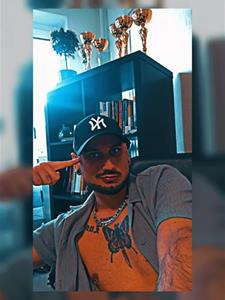 CallMee+18 32 éves férfi, Hajdú-Bihar megye