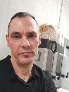 Carlos 51 éves férfi, Hajdú-Bihar megye