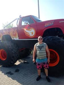 Casanova 35 éves férfi, Pest megye