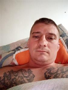 Csaba norbert 37 éves férfi, Bihor